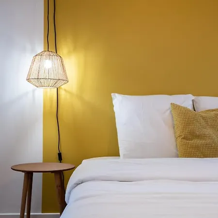 2-bedroom Near Metro 릴